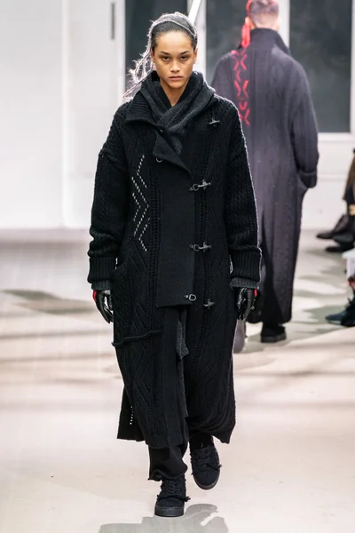 Look 22